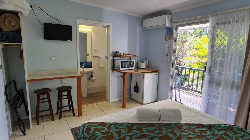 Номер Стандарт, Cardwell Beachfront Motel