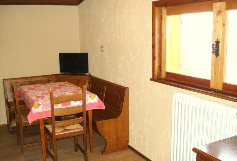 2 Bedroom Apartment Garden View, Residence Mirage