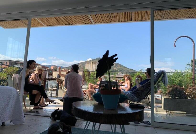 غرفة قياسية مزوَّدة بتراس, Moonshine Boutique Hostal