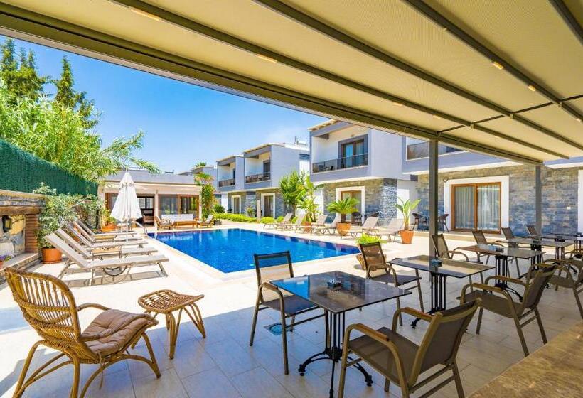 Апартаменты 1 Спальня с Балконом, Maye Residence