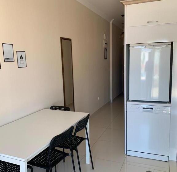 Апартаменты 1 Спальня, Maye Residence