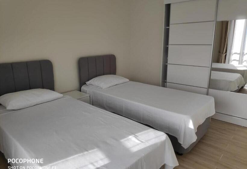 Апартаменты 1 Спальня с Балконом, Maye Residence