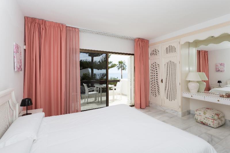 ４ベッドルームアパートメント, Coral Beach Apart