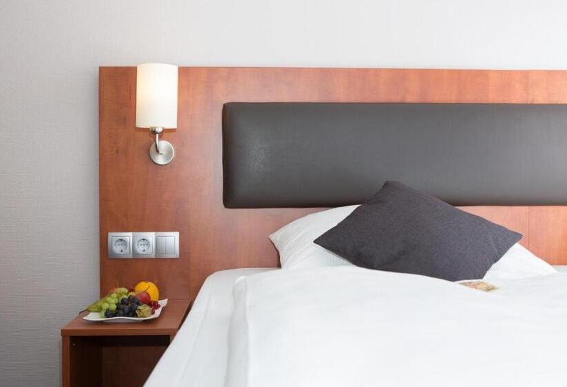 Номер Комфорт, Amedia Frankfurt Russelsheim Trademark Collection By Wyndham