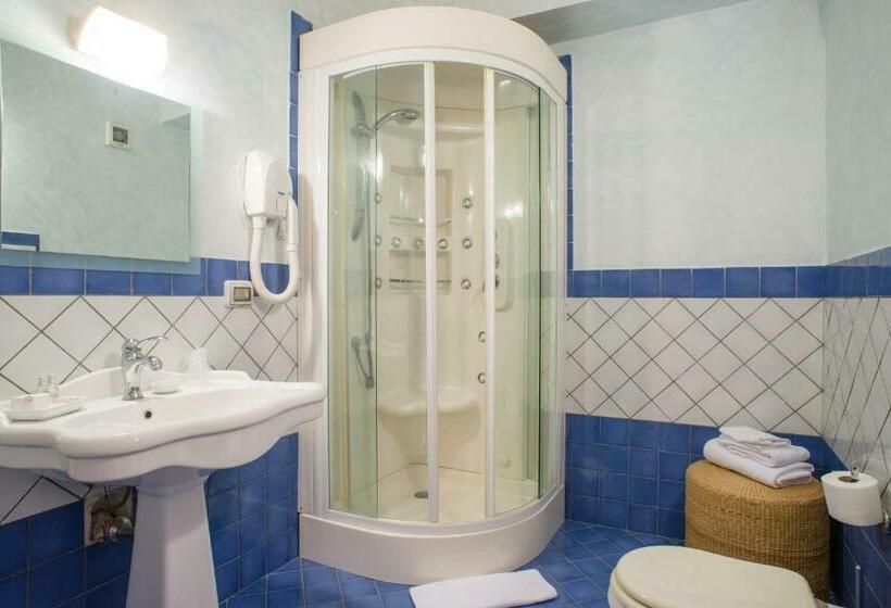 اتاق استاندارد چهار تخته, Villa Mare