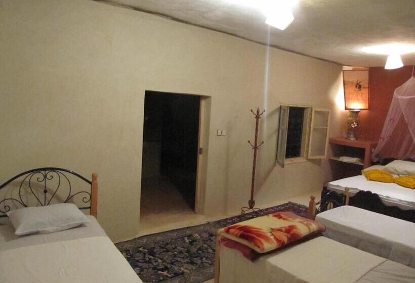 Семейный Номер, Auberge Des Cavaliers Du Todra