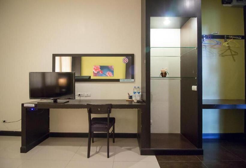 Номер Deluxe Кровать Кинг, Jumbo House