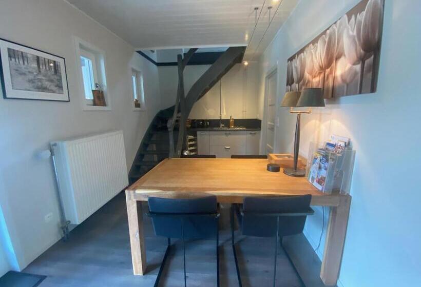 Апартаменты 2 Спальни, Studio & Appartement Au Lac