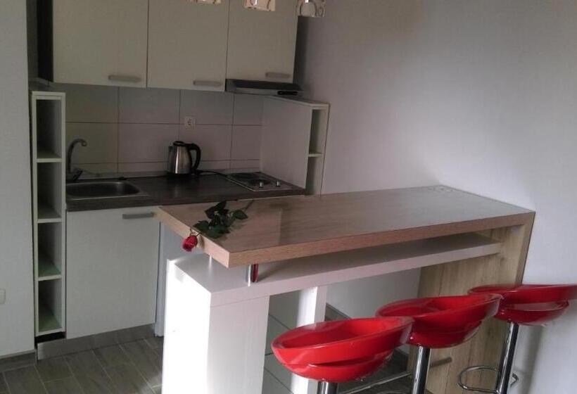 Апартаменты 1 Спальня Вид на Море, Guest House Marija