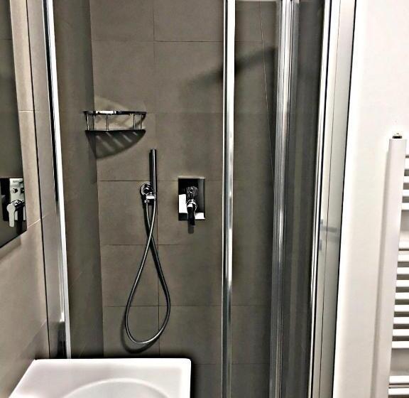 Номер Стандарт Трехместный, Jo