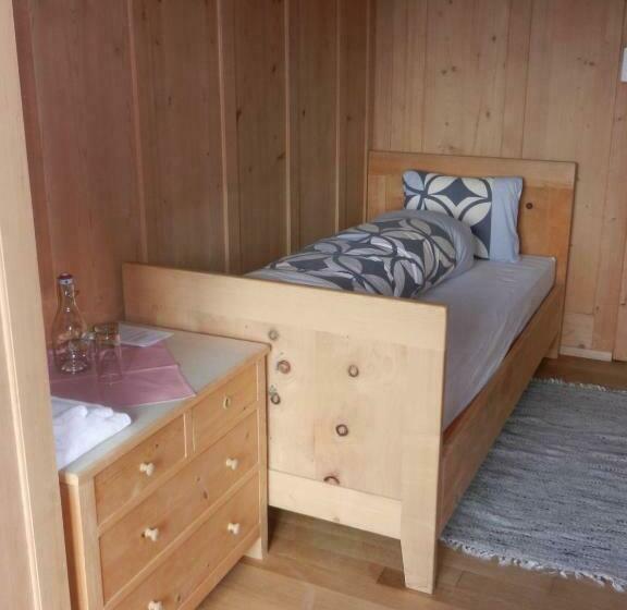 스탠다드 싱글 룸 공동욕실, Restaurant Capricorns