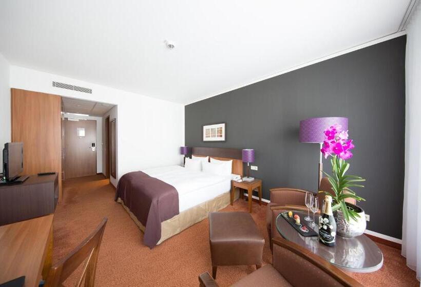 스탠다드 룸, Dorint Hotel Am Dom Erfurt