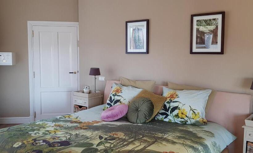 주니어 스위트, B&b Farmhouse De Loksheuvel