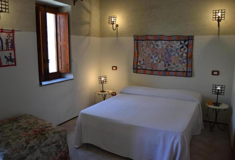 Студия Стандарт, Bioagriturismo Antica Sena