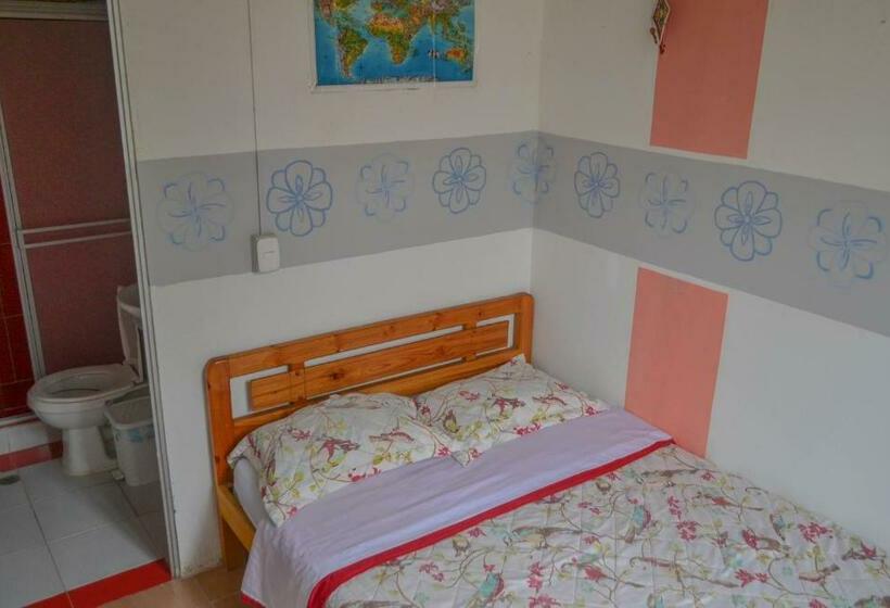 스탠다드 룸, Hostal Ariantiy
