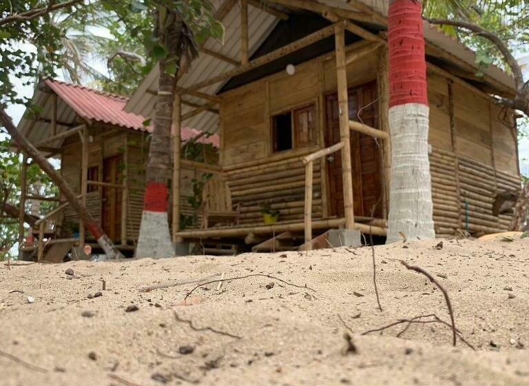 스탠다드 방갈로, Playa Samara Hostel