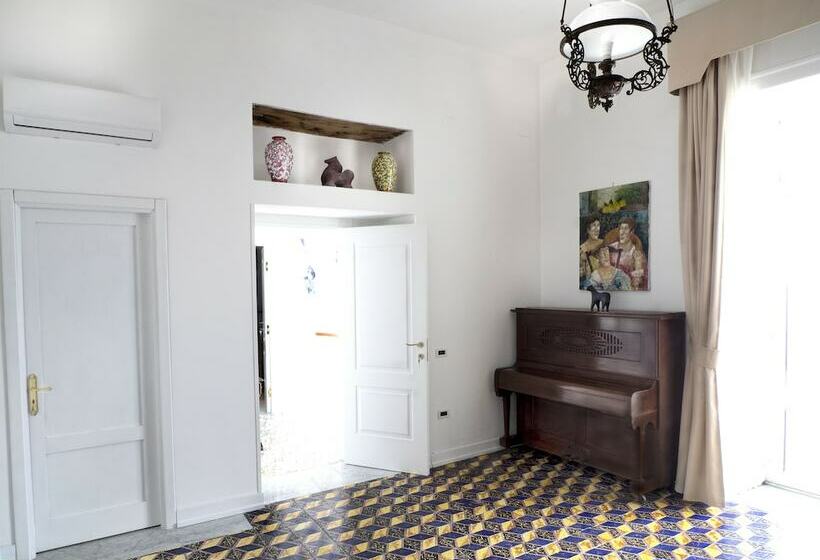 Люкс Кровать Кинг, Artevilla Relais