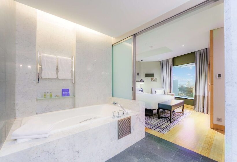 اتاق اجرایی, Hilton Kuala Lumpur