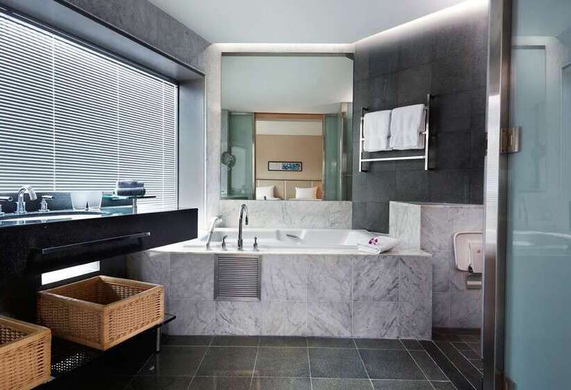 اتاق استاندارد پلاس, Hilton Kuala Lumpur