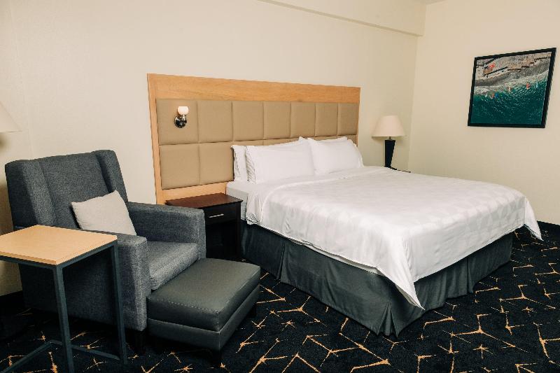 带大床的标准间, Holiday Inn San Salvador, An Ihg