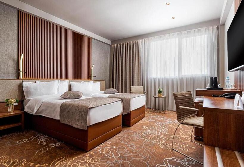 Номер Superior, Rin Airport