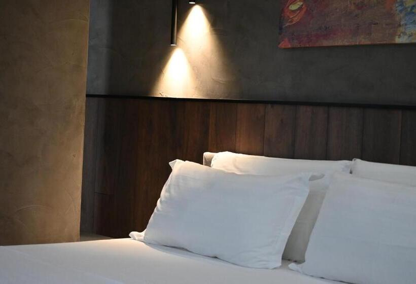 디럭스 트리플 룸, Ap Hotel Boutique