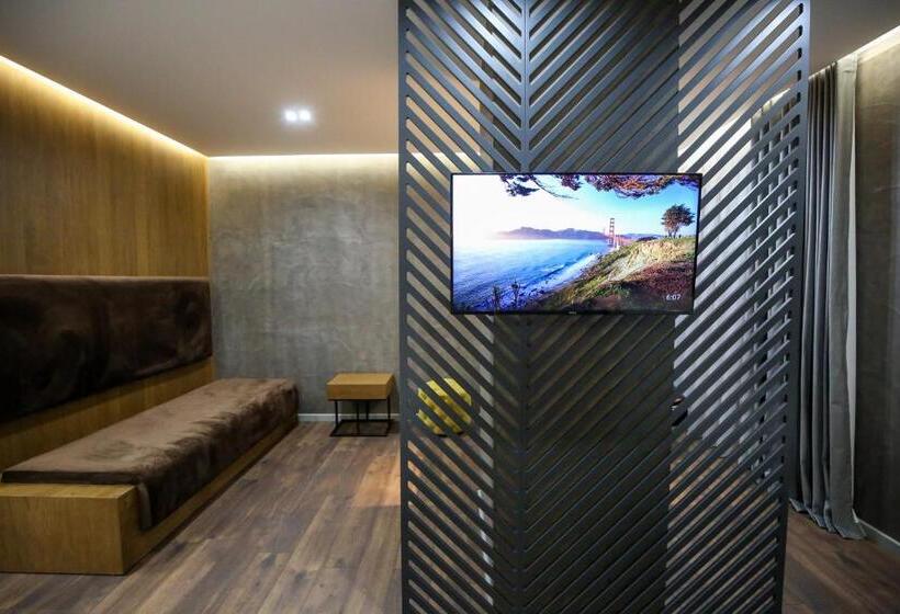 스탠다드 트리플 룸, Ap Hotel Boutique