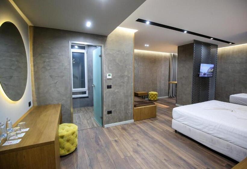 스탠다드 트리플 룸, Ap Hotel Boutique