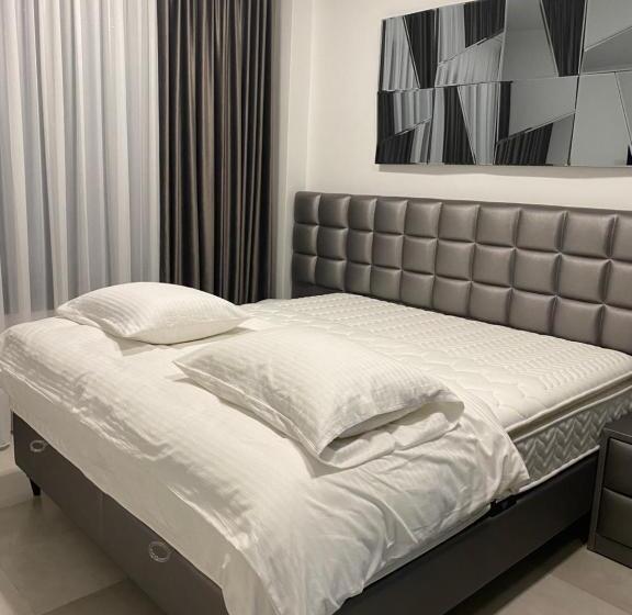 Апартаменты 1 Спальня с Террасой, Enjoy Life Apartments