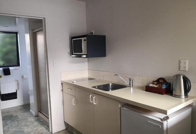 Апартаменты 1 Спальня, Annabelle Court Motel