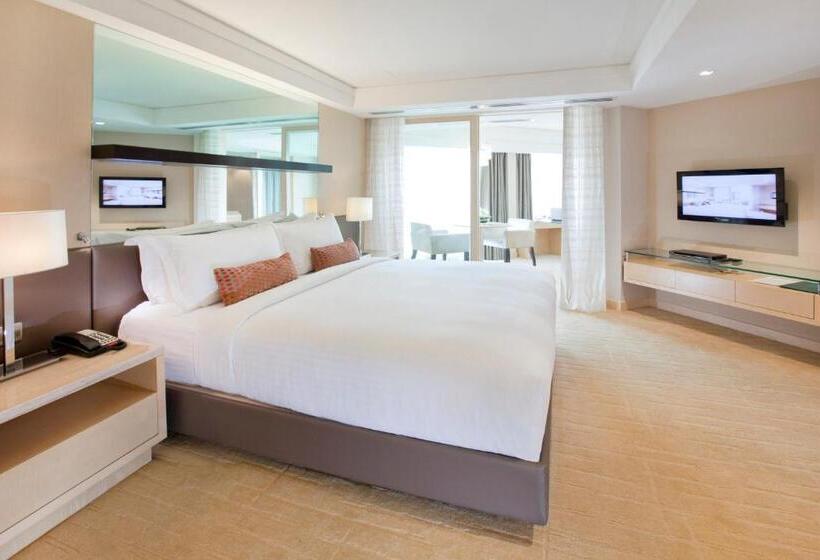 Президентский Люкс, Dorsett Grand Subang