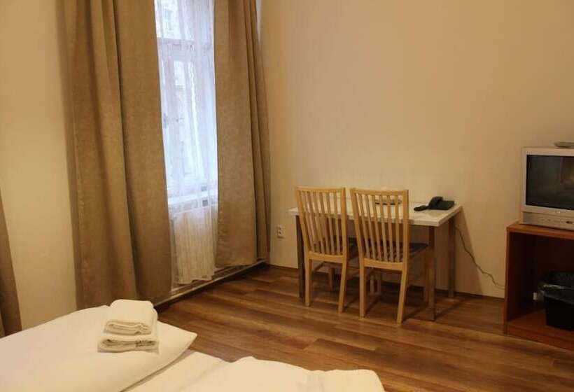 اتاق استاندارد, Gallery Hotel Sis
