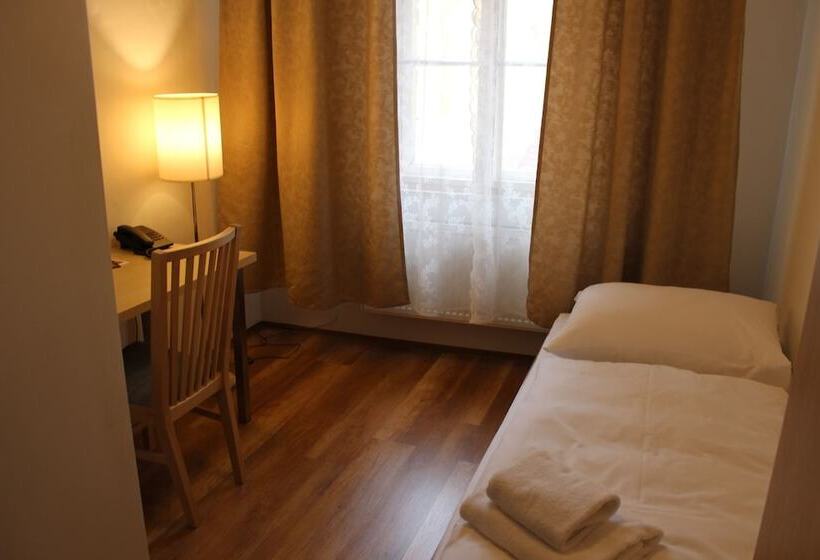 اتاق استاندارد یک نفره, Gallery Hotel Sis