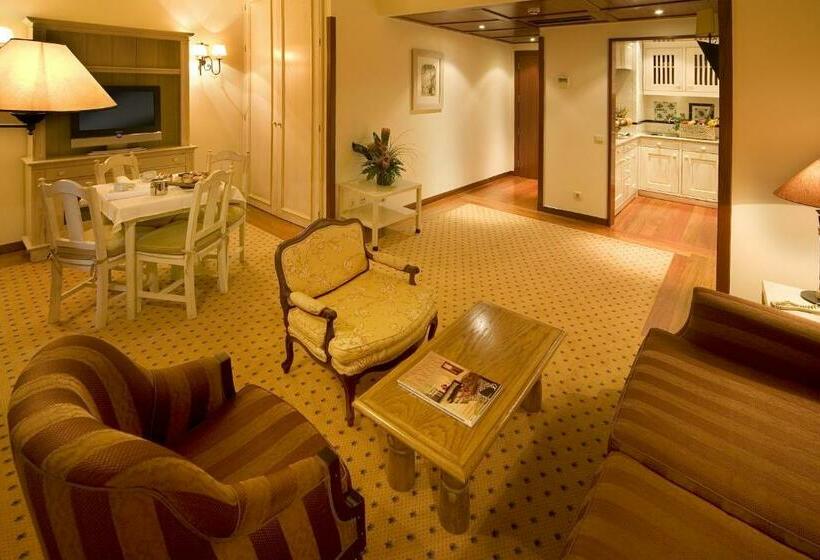 דירת חדר, Real Residência   Touristic Apartments