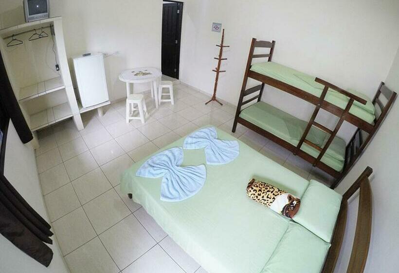 四人标准间, Pousada Casa Verde Ubatuba