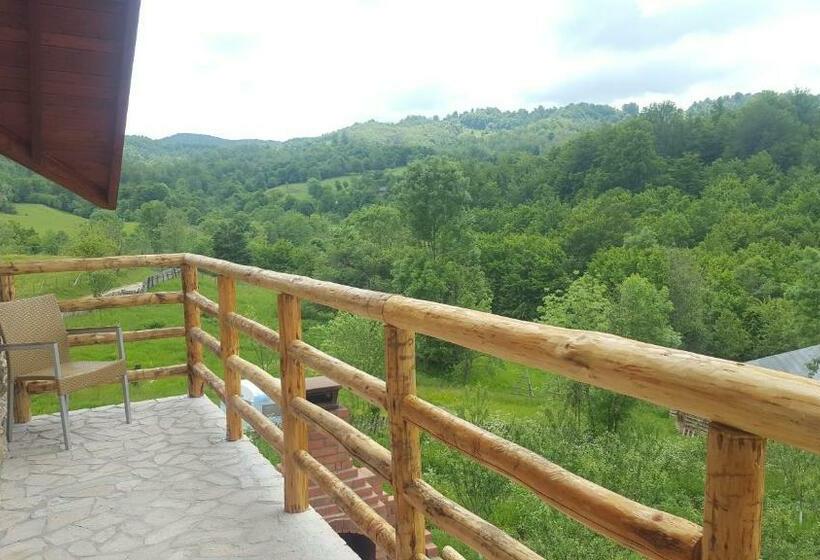 Дом 1 Спальня, Casa Din Piatra