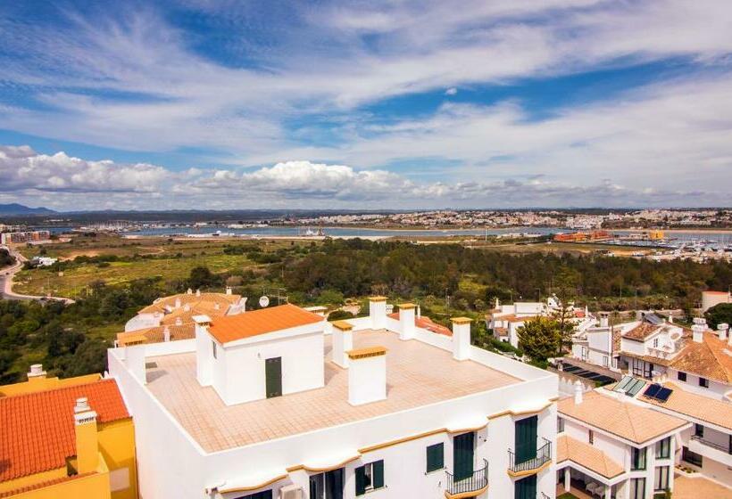 سوییت خانوادگی, Rr Hotel Da Rocha