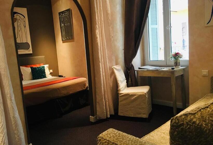 Полулюкс, Villa La Tour