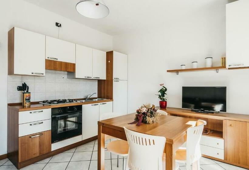 Апартаменты 1 Спальня Нижний Этаж, Residence Antico Torchio