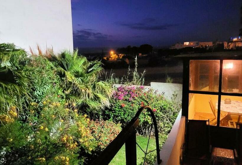 شقة غرفة واحدة مزودة بتراس, Maison De La Lagune
