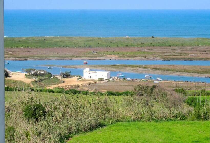 إستوديو قياسى مطل على البحر, Maison De La Lagune