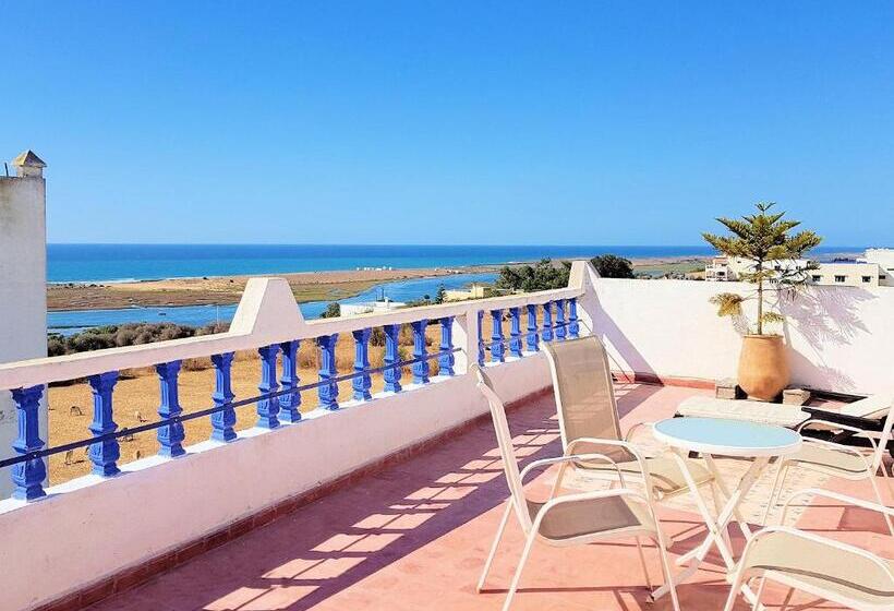 إستوديو قياسى مطل على البحر, Maison De La Lagune