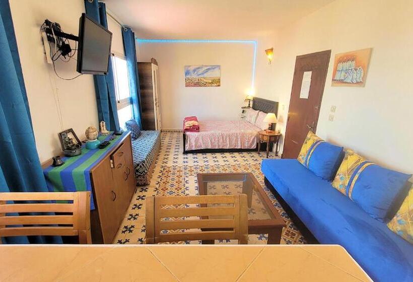 إستوديو قياسى مطل على البحر, Maison De La Lagune