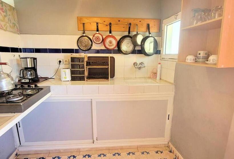 إستوديو قياسى مطل على البحر, Maison De La Lagune