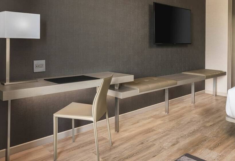 带2个双人床的标准工作室, Ac Hotel By Marriott Scottsdale North