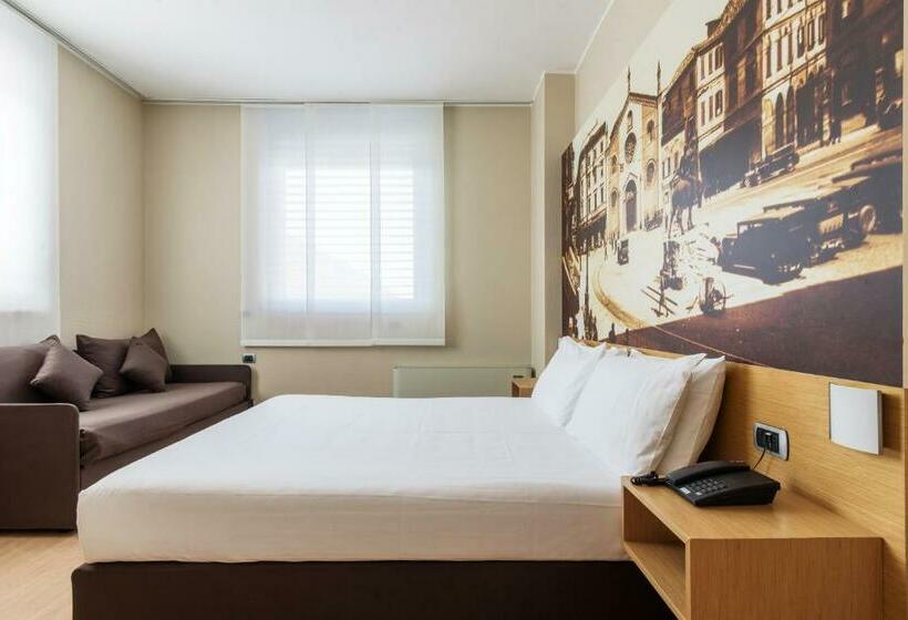 标准三人间, B&b Hotel Milano La Spezia