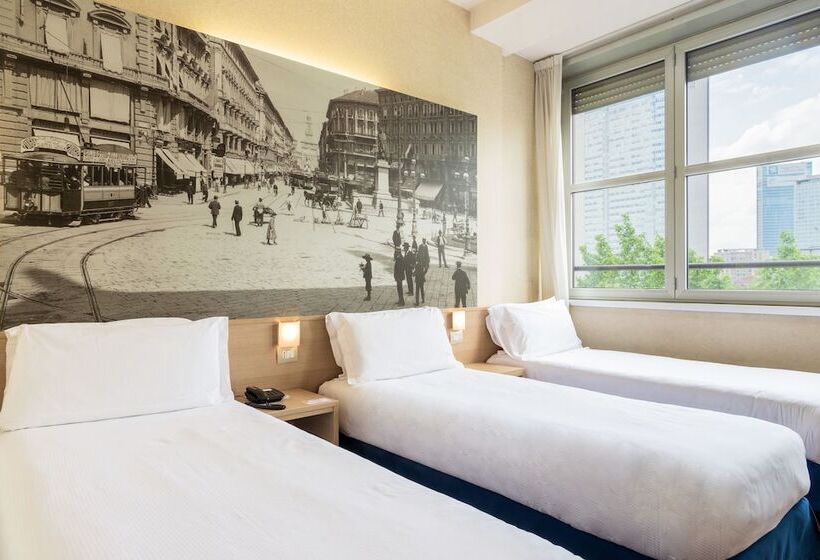 标准三人间, B&b Hotel Milano La Spezia