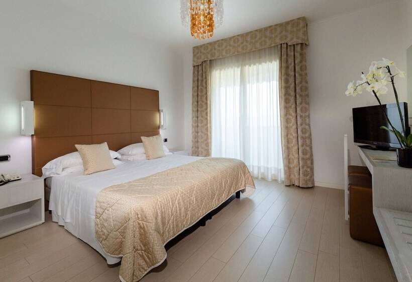 Family Suite, Continental Wellness & Spa