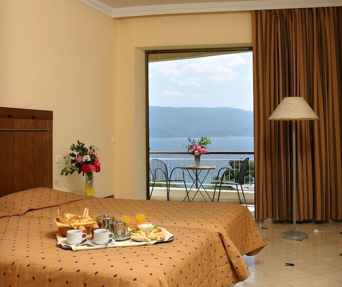 Номер Стандарт с Балконом, Kalamaki Beach Resort