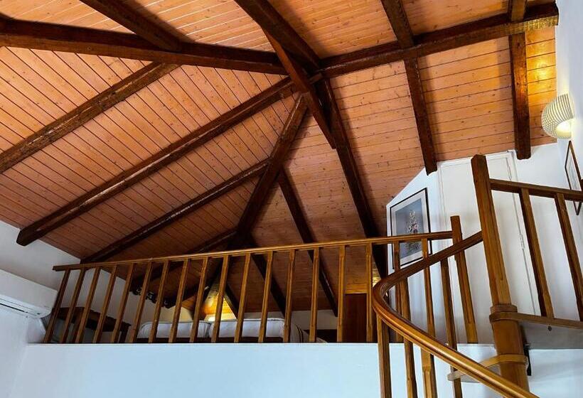 Семейное Студио, Nissia Traditional Residences Spetses